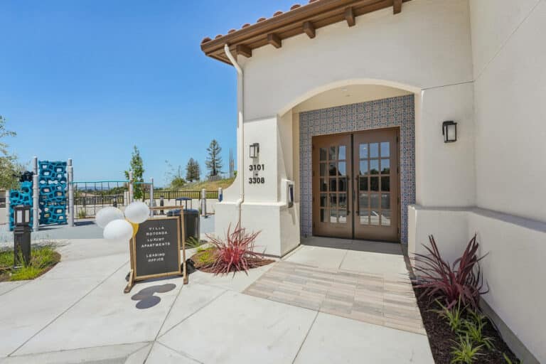 Leasing office of Villa Rotonda Santa Rosa apartments